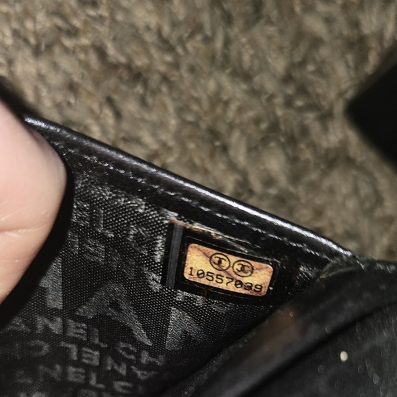 Chanel Chocolate Bar Silver Metallic & Black Long Wallet (EUC)(10557039) - Picture 6 of 12